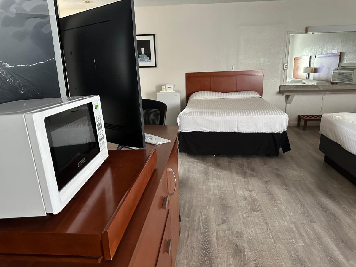 Travelodge By Wyndham Parker Εξωτερικό φωτογραφία