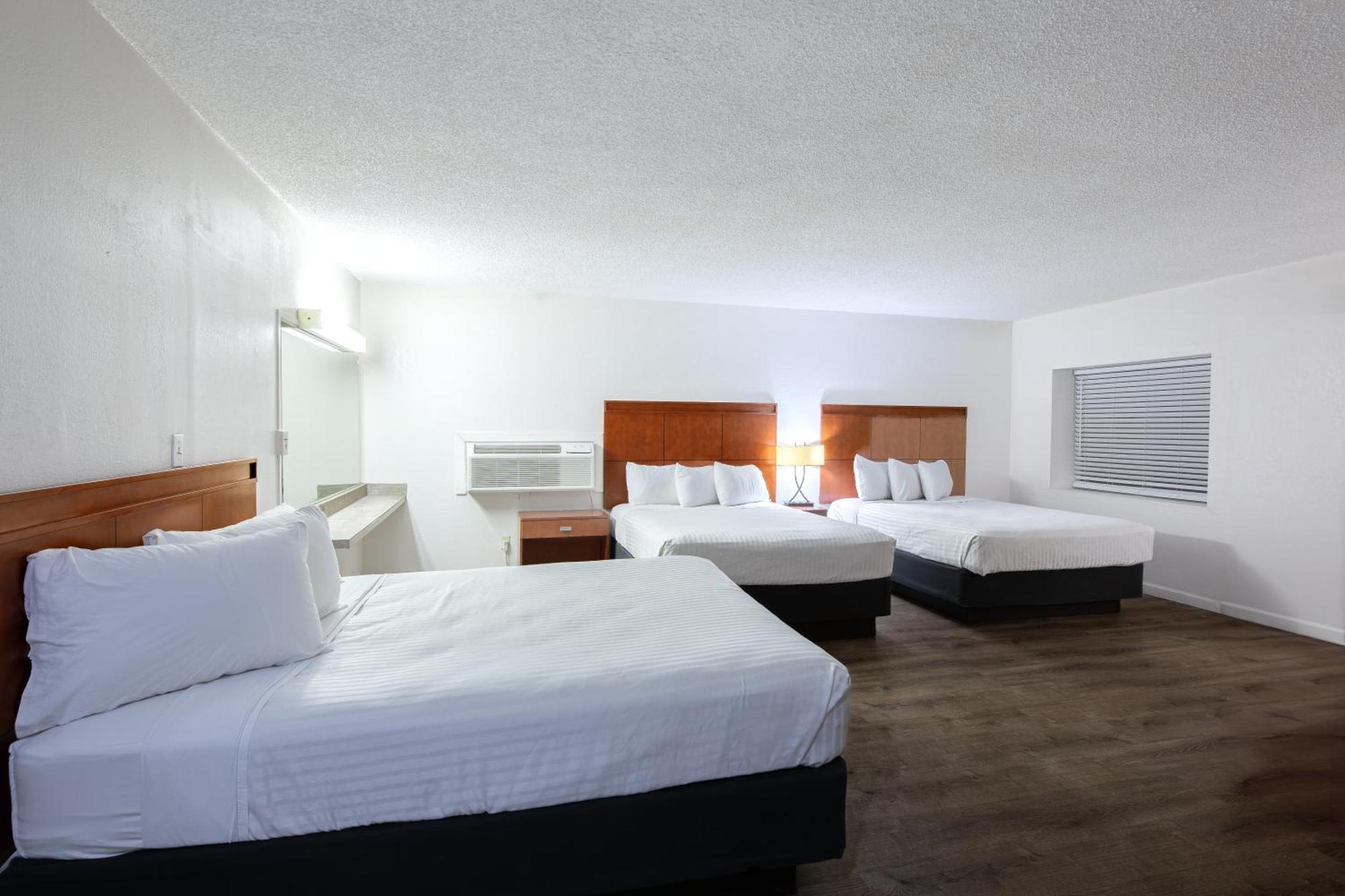 Travelodge By Wyndham Parker Εξωτερικό φωτογραφία