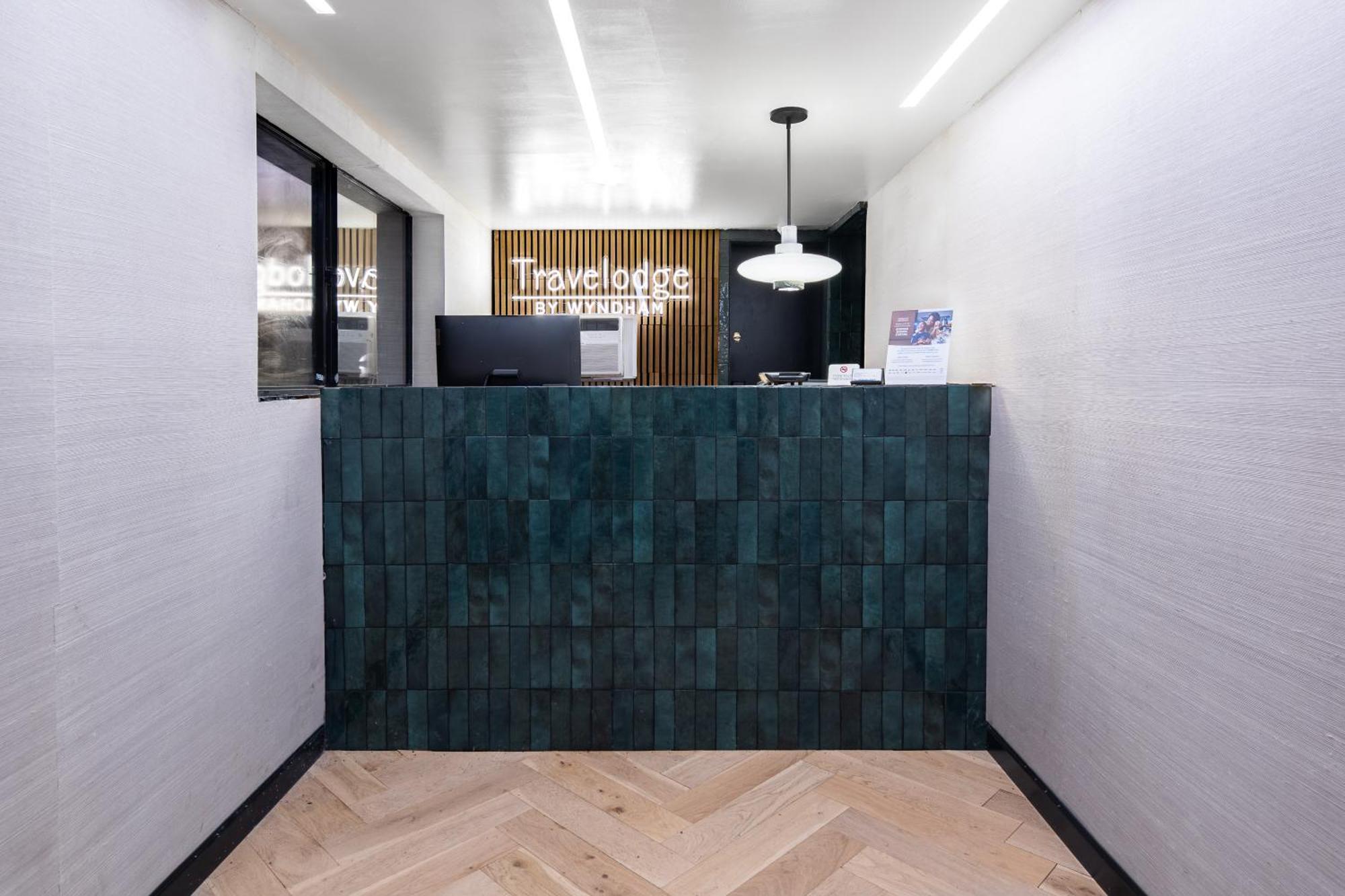 Travelodge By Wyndham Parker Εξωτερικό φωτογραφία